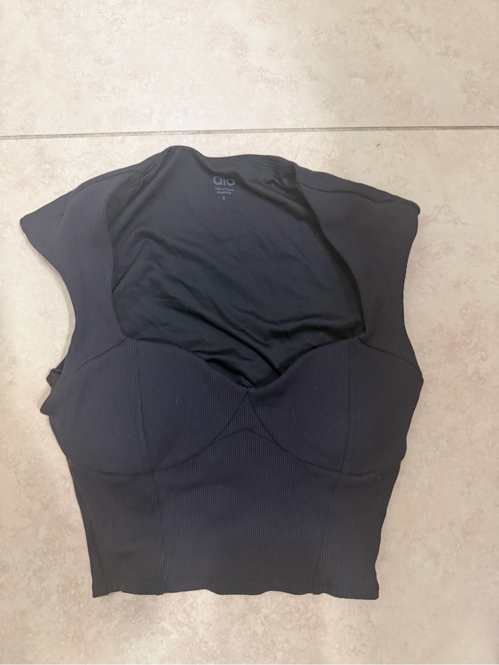 Alo Yoga Small Black Ribbed Sweetheart Short Sleeve Crop Top. 🖤⚡️